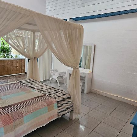 Villa Waru Lembongan Eksteriør billede