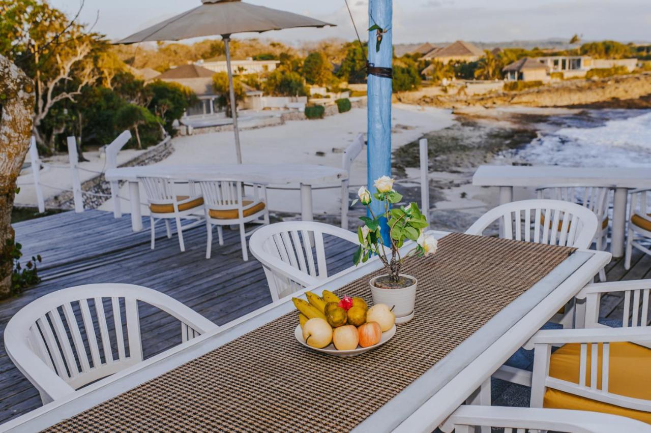 Villa Waru Lembongan Eksteriør billede